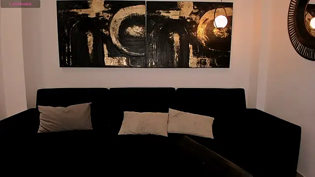 Snapshot of NiaSalvatore chatting on February 21, 2026, 7:26 pm NiaSalvatore online show from February 21, 2026, 7:26 pm