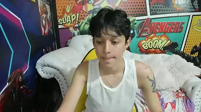 Snapshot of jisuscat chatting on January 8, 2025, 1:00 am jisuscat online show from January 8, 2025, 1:00 am