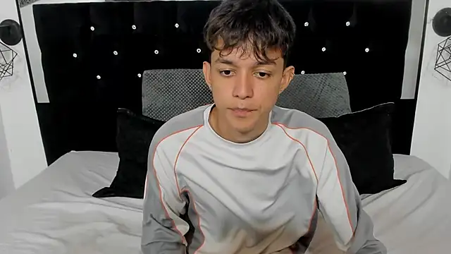 Snapshot of jisuscat chatting on December 3, 2025, 6:10 am jisuscat online show from December 3, 2025, 6:10 am