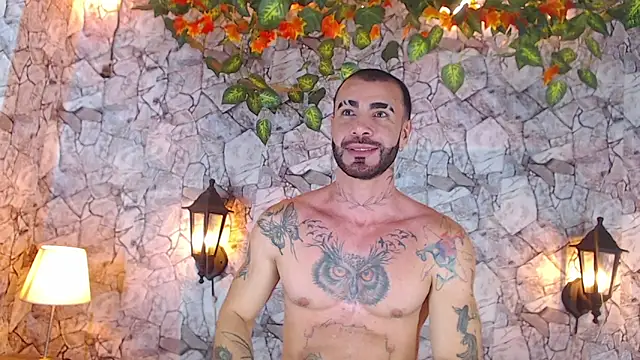 Snapshot of Lancelot_Benwick chatting on January 10, 2025, 5:26 am Lancelot Benwick online show from January 10, 2025, 5:26 am