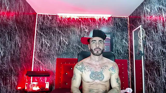 Snapshot of Lancelot_Benwick chatting on January 31, 2025, 8:22 am Lancelot Benwick online show from January 31, 2025, 8:22 am