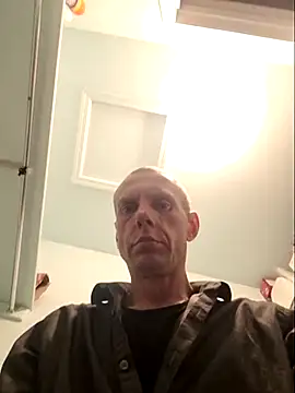 Snapshot of SoooV3ryKinky chatting on February 2, 2025, 10:46 am SoooV3ryKinky online show from February 2, 2025, 10:46 am