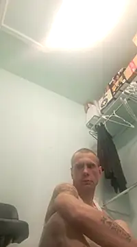 Snapshot of SoooV3ryKinky chatting on February 6, 2025, 2:11 am SoooV3ryKinky online show from February 6, 2025, 2:11 am