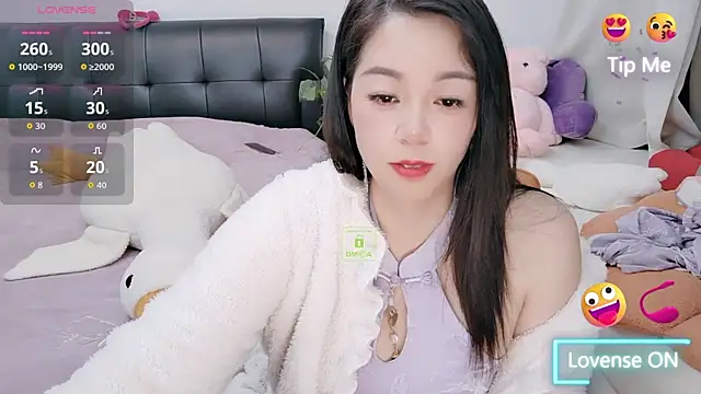 Snapshot of Mi--Manchi chatting on January 8, 2026, 1:02 pm Mi--Manchi online show from January 8, 2026, 1:02 pm