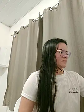 camillebr online show from October 5, 2025, 11:13 pm