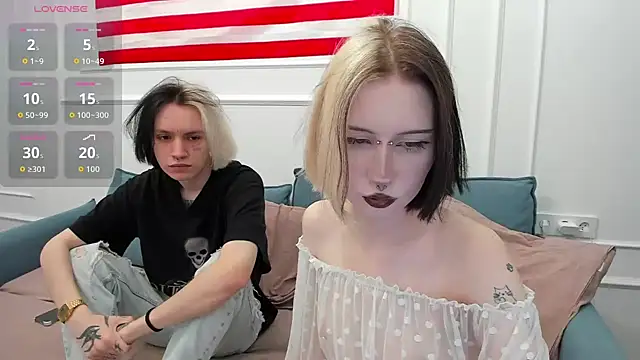 Snapshot of VeryRare_TwinS chatting on July 18, 2026, 11:36 am VeryRare TwinS online show from July 18, 2026, 11:36 am