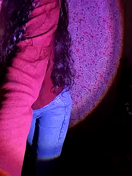 Angelnirvanaa online show from December 3, 2025, 4:49 pm