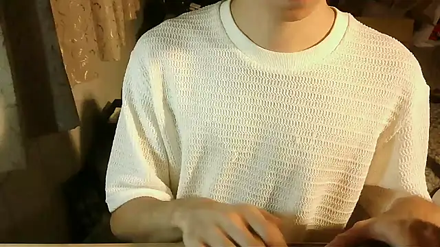 KYU890428 online show from January 18, 2026, 4:11 pm