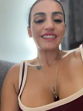Snapshot of Samantha_bigboobs chatting on June 3, 2026, 8:25 pm Samantha bigboobs online show from June 3, 2026, 8:25 pm