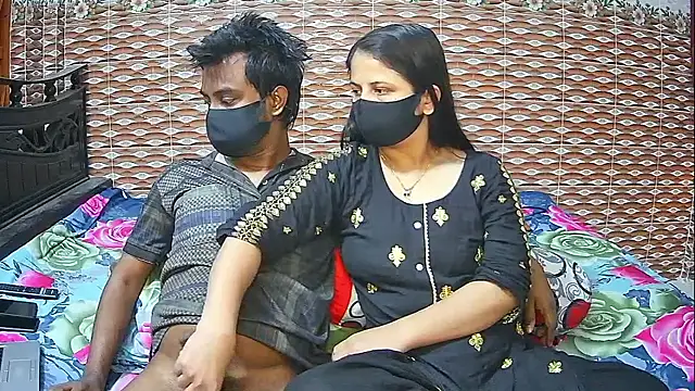 Hot Nila online show from March 4, 2026, 3:45 am