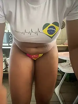 Snapshot of Mariaapimentinha chatting on June 18, 2026, 1:15 pm Mariaapimentinha online show from June 18, 2026, 1:15 pm