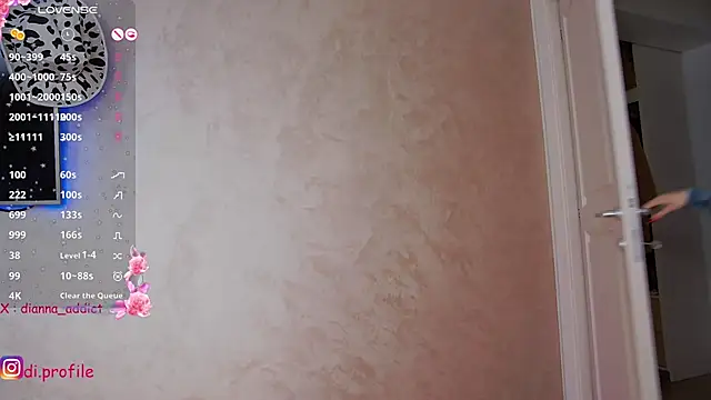 Snapshot of uhlala__ chatting on January 7, 2025, 7:42 am uhlala online show from January 7, 2025, 7:42 am