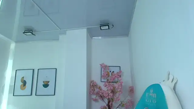 Arianna sweeet online show from March 27, 2026, 3:23 am