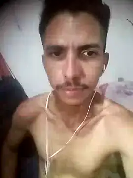 Snapshot of MagrinhoSaradoo chatting on February 8, 2025, 8:32 pm MagrinhoSaradoo online show from February 8, 2025, 8:32 pm