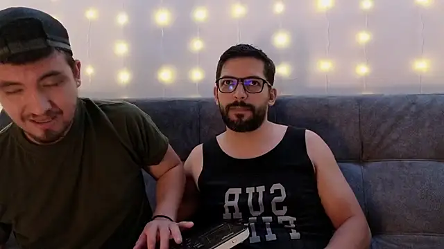 Snapshot of ErickBrant chatting on March 15, 2025, 12:47 am ErickBrant online show from March 15, 2025, 12:47 am