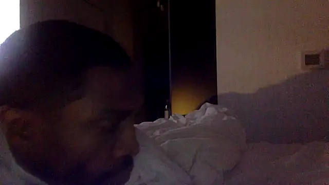 mileshighclub420 online show from March 22, 2025, 10:39 am