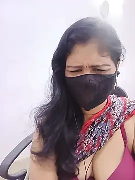 Snapshot of Lucky-Deepthi chatting on May 23, 2026, 12:27 am Lucky-Deepthi online show from May 23, 2026, 12:27 am