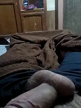 calenturient online show from September 20, 2025, 11:22 am