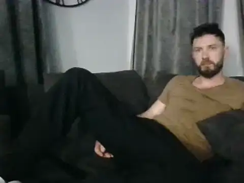 realdilf online show from March 15, 2025, 4:32 pm