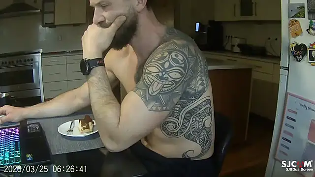 realdilf online show from March 25, 2026, 5:24 am