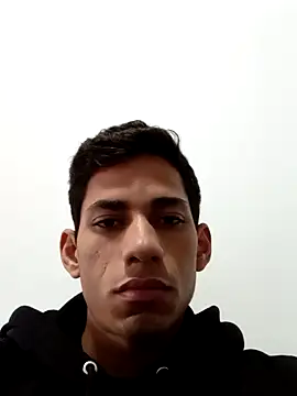 Snapshot of Mikeherz777 chatting on January 7, 2025, 3:23 pm Mikeherz777 online show from January 7, 2025, 3:23 pm