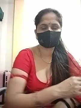 priyancyfun online show from May 20, 2026, 5:41 pm