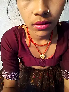 Snapshot of Amaya_Bajwa chatting on February 3, 2025, 1:30 pm Amaya Bajwa online show from February 3, 2025, 1:30 pm