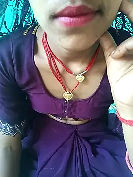 Snapshot of Amaya_Bajwa chatting on February 10, 2025, 9:47 am Amaya Bajwa online show from February 10, 2025, 9:47 am