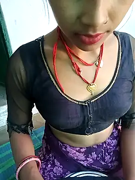 Snapshot of Amaya_Bajwa chatting on February 12, 2025, 7:34 am Amaya Bajwa online show from February 12, 2025, 7:34 am