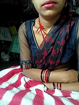 Snapshot of Amaya_Bajwa chatting on March 3, 2025, 8:54 pm Amaya Bajwa online show from March 3, 2025, 8:54 pm