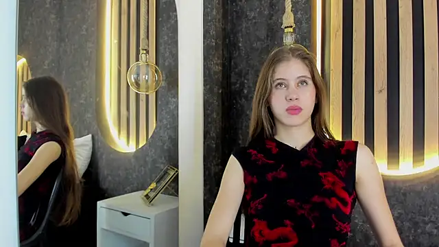 sara  jones gh online show from February 5, 2025, 10:55 pm