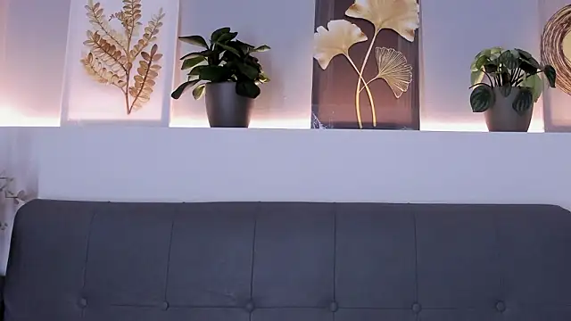 Snapshot of sara__jones_gh chatting on February 25, 2026, 6:17 pm sara jones gh online show from February 25, 2026, 6:17 pm