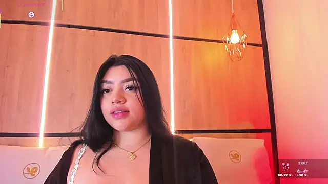 ashlyn parker online show from September 17, 2025, 7:48 pm