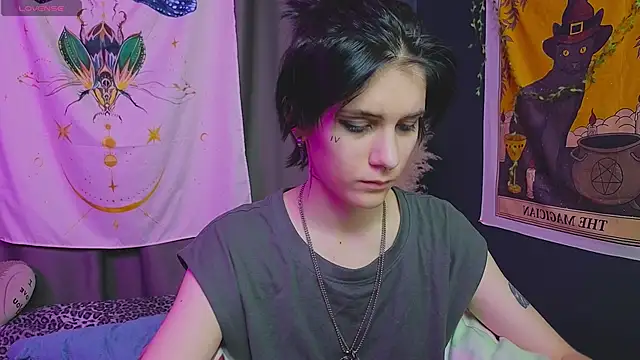 Snapshot of Hyeon_Jin chatting on January 22, 2025, 1:42 am Hyeon Jin online show from January 22, 2025, 1:42 am