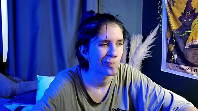 Snapshot of Hyeon_Jin chatting on February 10, 2025, 9:14 am Hyeon Jin online show from February 10, 2025, 9:14 am