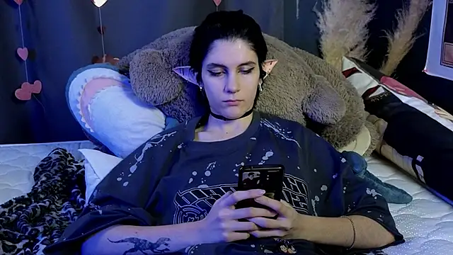 Snapshot of Hyeon_Jin chatting on February 21, 2025, 9:56 am Hyeon Jin online show from February 21, 2025, 9:56 am