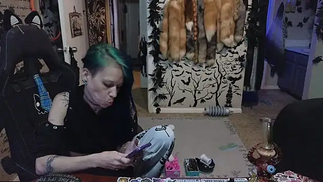 Snapshot of trashbrat chatting on September 10, 2025, 2:00 am trashbrat online show from September 10, 2025, 2:00 am