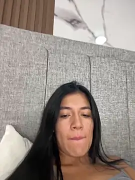 Siempre-locos69 online show from February 28, 2026, 1:01 pm