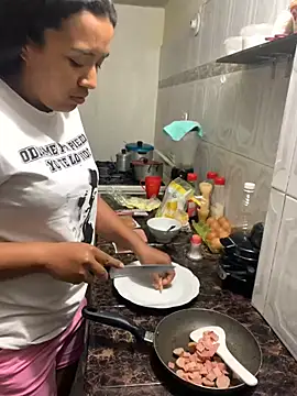 giselao online show from February 26, 2025, 8:33 pm