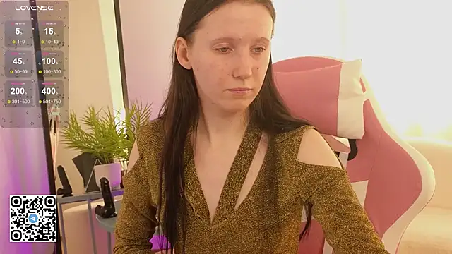 mon lola online show from January 30, 2025, 6:35 am