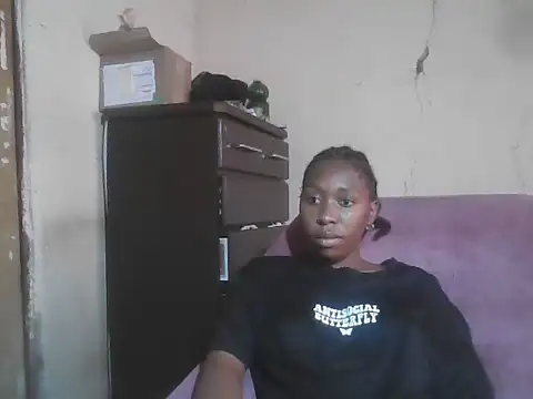 Hotdaily04 online show from September 27, 2025, 7:35 am