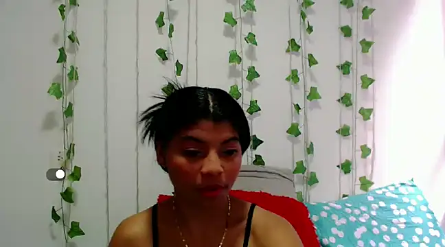 Snapshot of mia_grey01 chatting on January 24, 2025, 11:59 am mia grey01 online show from January 24, 2025, 11:59 am