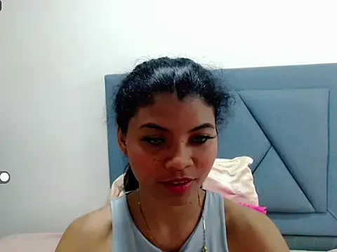 Snapshot of mia_grey01 chatting on March 13, 2025, 11:51 am mia grey01 online show from March 13, 2025, 11:51 am