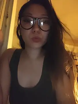 LoveFoxyQueen online show from July 12, 2026, 8:55 pm