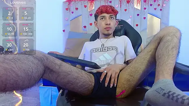 Axel tay online show from February 17, 2025, 7:53 pm