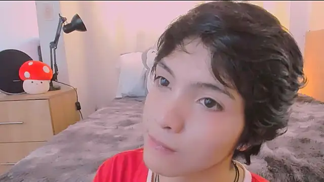 AllanYong18 online show from March 22, 2026, 8:23 pm