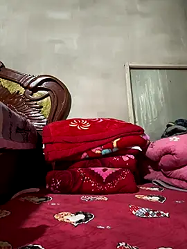 zxb757369 online show from September 30, 2025, 2:22 pm