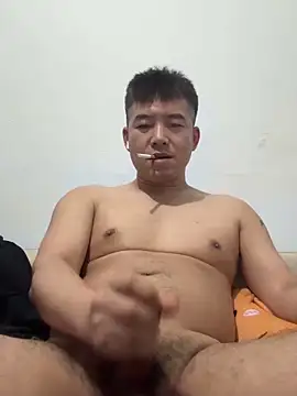 zxb757369 online show from November 23, 2025, 2:28 pm