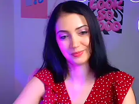 Amalia amor online show from October 10, 2025, 12:26 pm