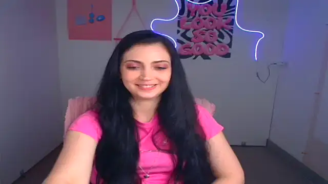 Snapshot of Amalia_amor chatting on March 31, 2026, 11:32 am Amalia amor online show from March 31, 2026, 11:32 am